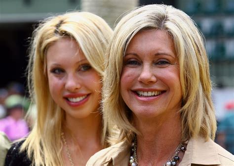 chloe lattanzi olivia newton daughter